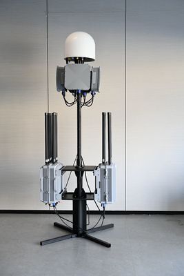 購入 70MHz-6GHz フル周波数帯 固定ドローン検出と妨害装置 スキャン,検出,表示 オンライン製造
