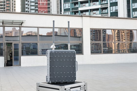 購入 長距離GNSSドローンスプーファー (5～20km) | 精密航法欺瞞 | ドライブアウェイおよび強制着陸用対ドローンシステム向け偽GNSS信号送信 オンライン製造